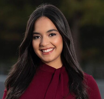 Pamela Comme, Bilingual Journalist & Reporter Pamela Comme, Bilingual Journalist & Reporter