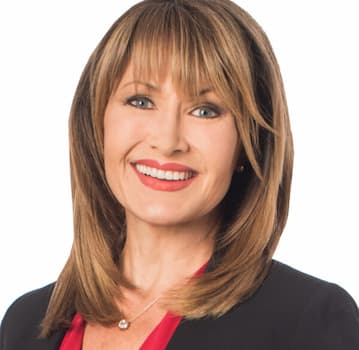 Award-Winning Anchor & Reporter Loren Halifax Award-Winning Anchor & Reporter Loren Halifax